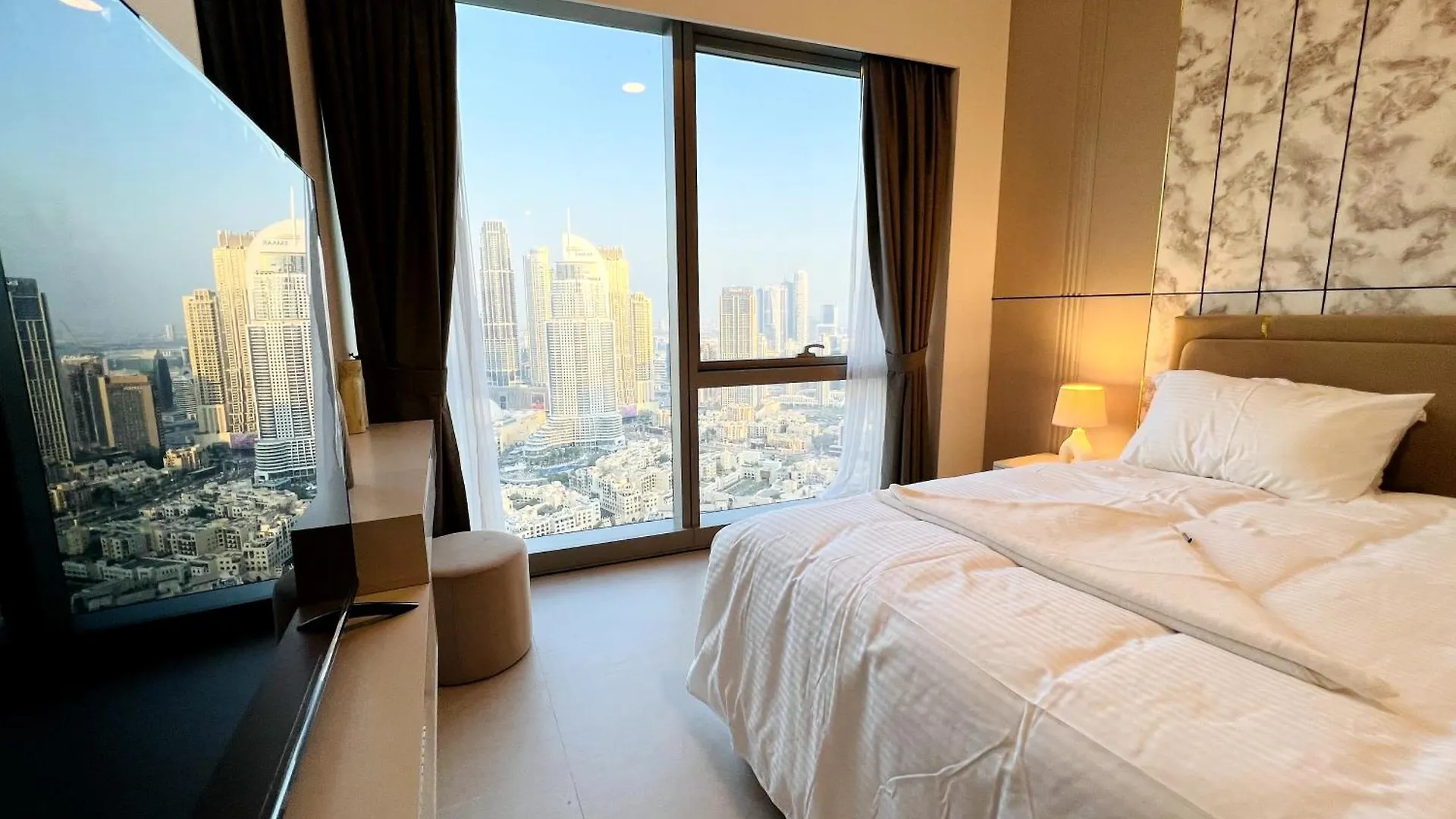Prime 2Br Apartment Burj Khalifa & Fountain Views Dubai