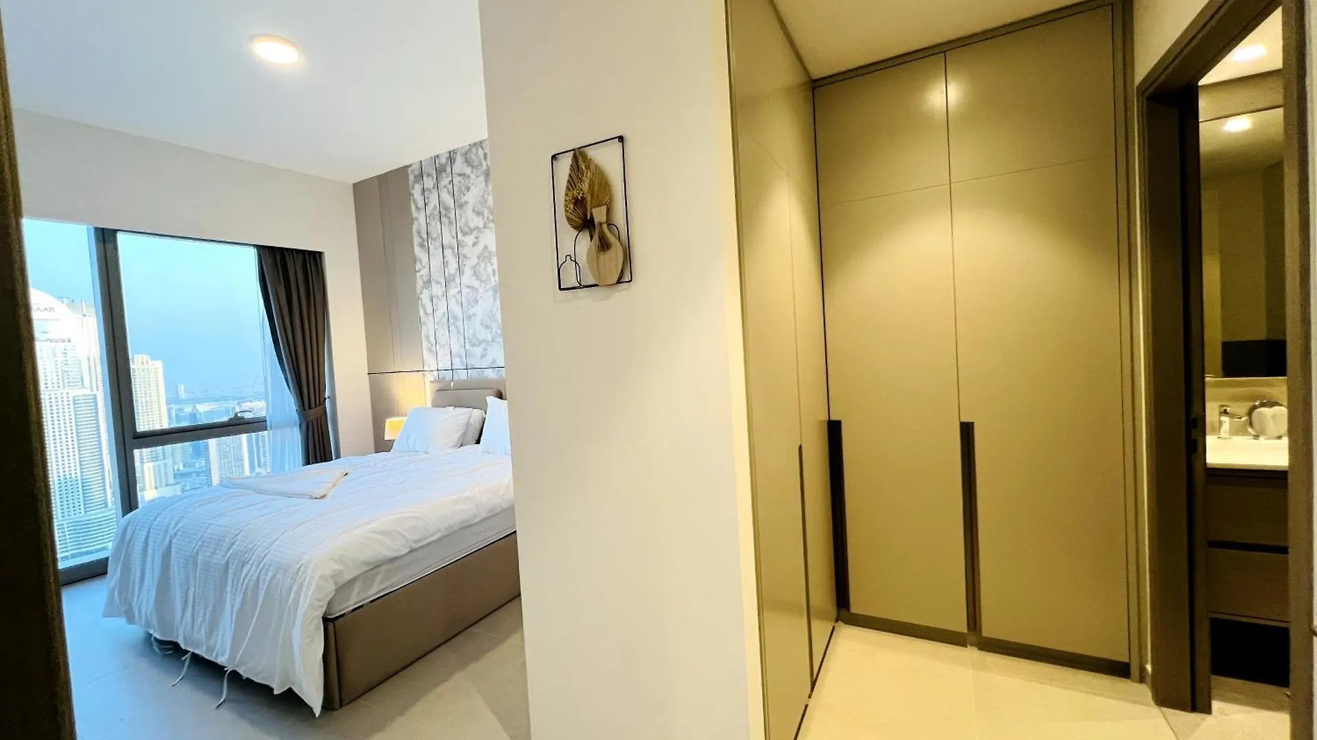 Prime 2Br Apartment Burj Khalifa & Fountain Views Dubai